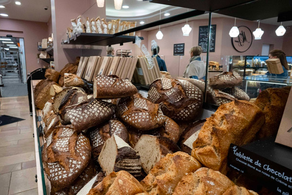 Maison Lamour Caudéran - une large sélection de pains